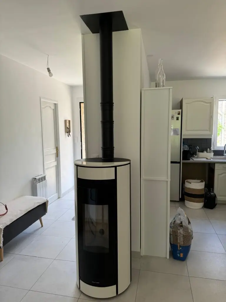 PHoto-Chantier-ECI-LIVE-POELE-GRANULE-BOIS-CHAUDIERE-23