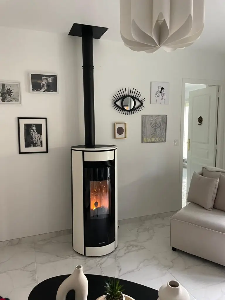 PHoto-Chantier-ECI-LIVE-POELE-GRANULE-BOIS-CHAUDIERE-26