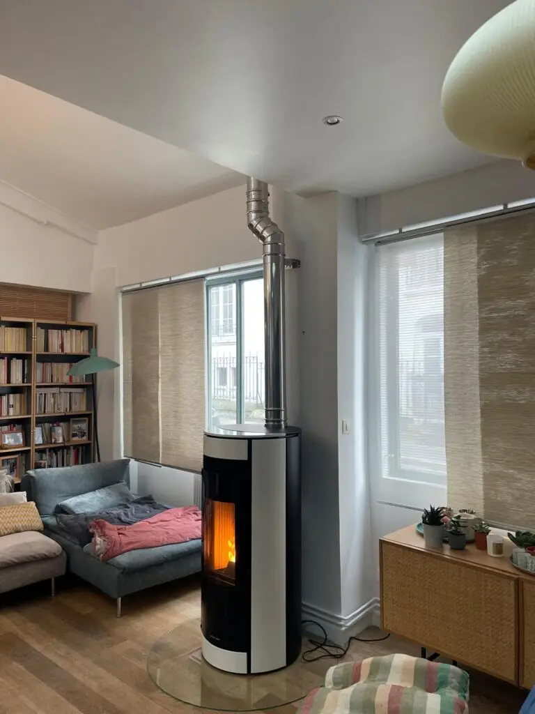 PHoto-Chantier-ECI-LIVE-POELE-GRANULE-BOIS-CHAUDIERE-27