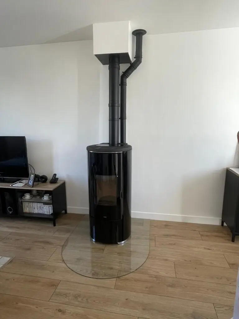 PHoto-Chantier-ECI-LIVE-POELE-GRANULE-BOIS-CHAUDIERE-6